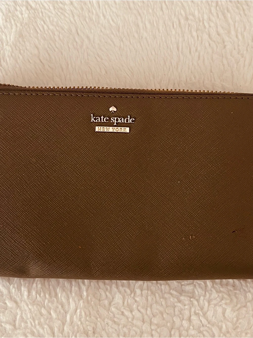 Mens Bag Subcategory Identification